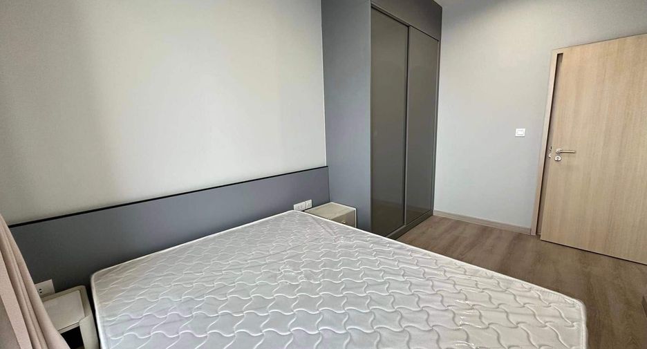 For rent 3 bedrooms condo in Bang Na, Bangkok