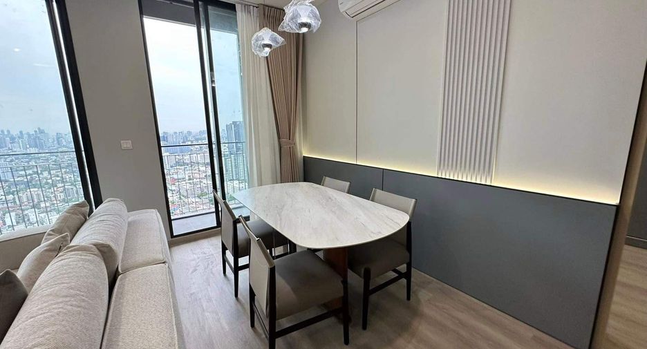 For rent 3 bedrooms condo in Bang Na, Bangkok