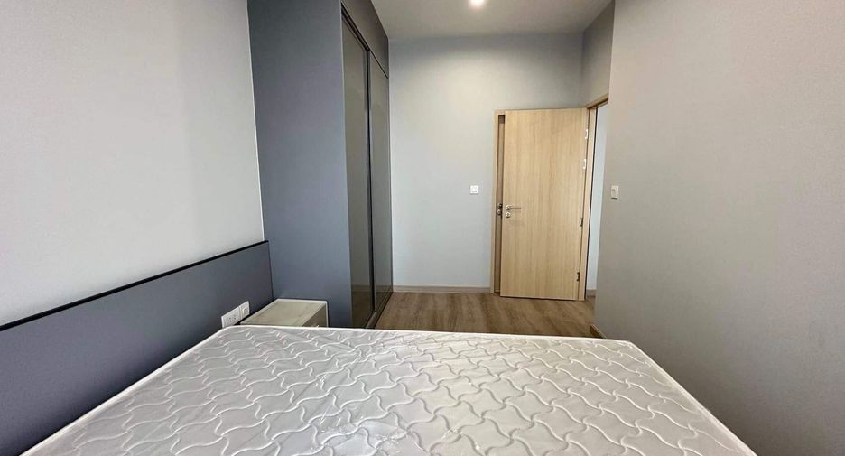 For rent 3 bedrooms condo in Bang Na, Bangkok