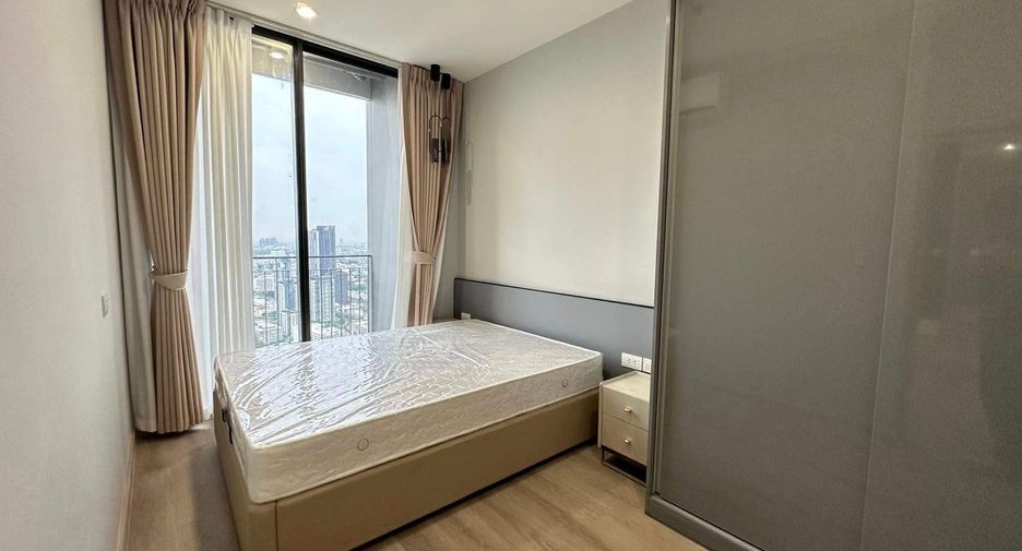 For rent 3 bedrooms condo in Bang Na, Bangkok