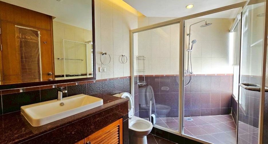 Wohnung zur Miete mit 3 Zimmer in Sathon, Bangkok