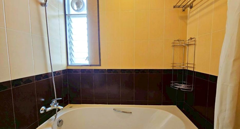 Wohnung zur Miete mit 3 Zimmer in Sathon, Bangkok