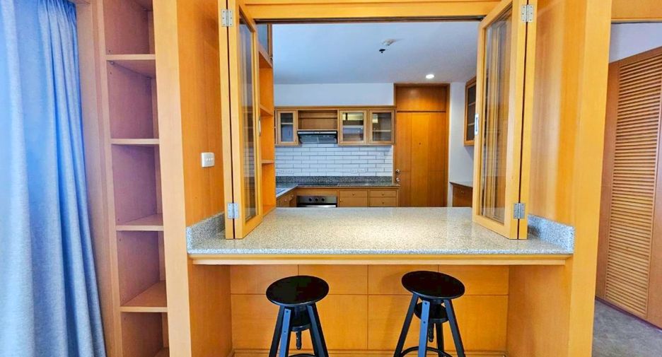 Wohnung zur Miete mit 3 Zimmer in Sathon, Bangkok