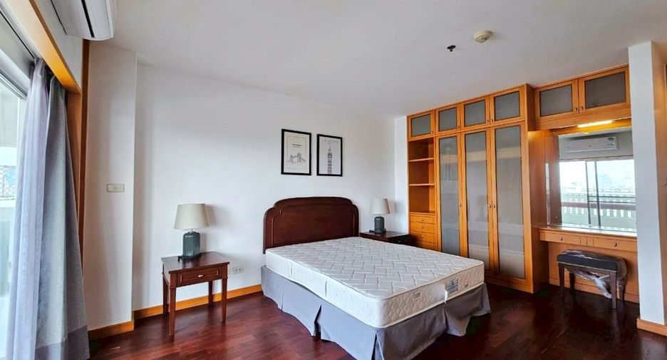 Wohnung zur Miete mit 3 Zimmer in Sathon, Bangkok