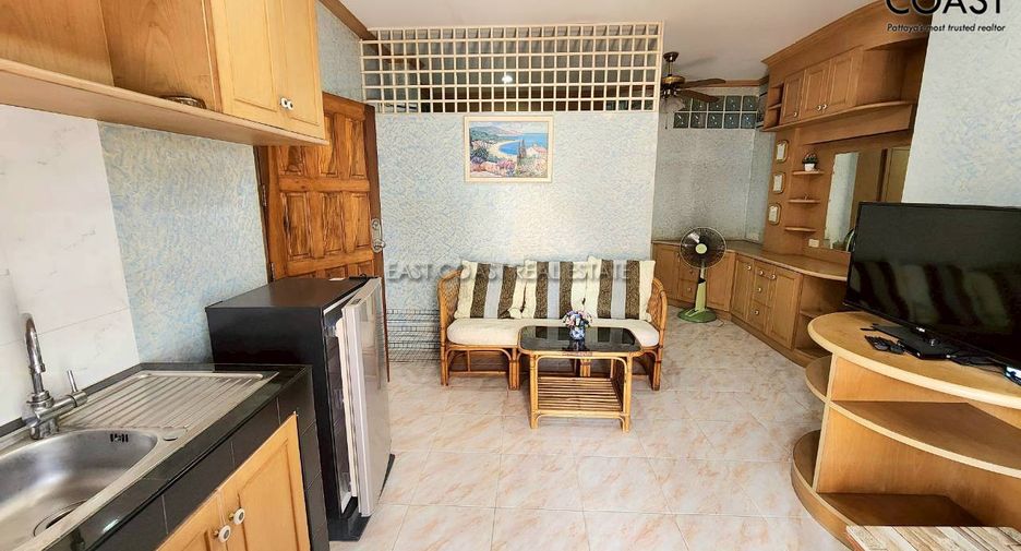 For sale 6 ベッドルーム house in Bang Lamung, Chonburi