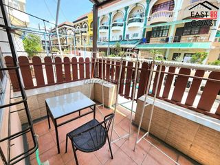 Casa en venta de 6 habitaciones en Bang Lamung, Chonburi