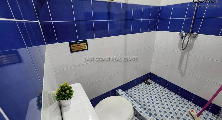 For sale 6 ベッドルーム house in Bang Lamung, Chonburi