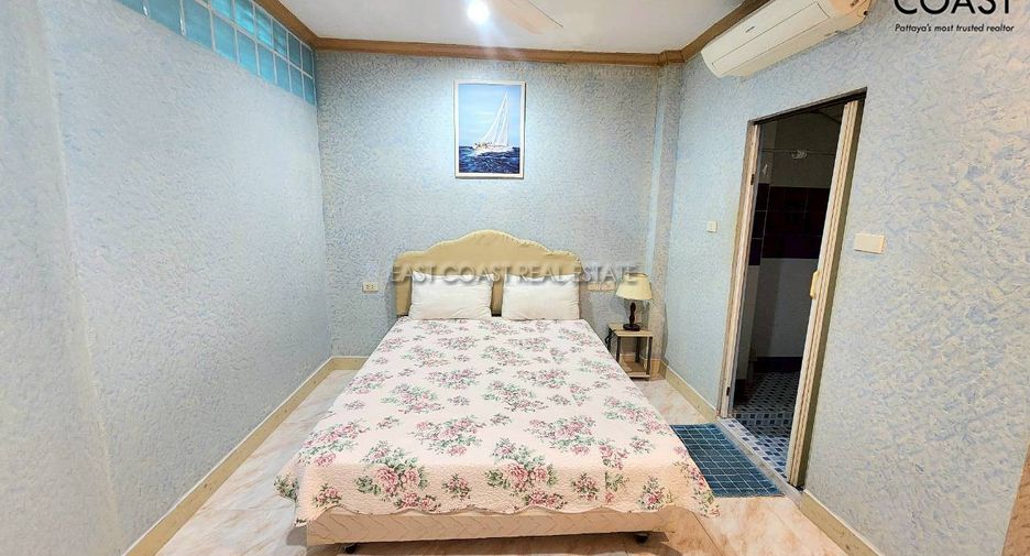 For sale 6 ベッドルーム house in Bang Lamung, Chonburi