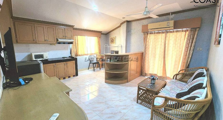 For sale 6 ベッドルーム house in Bang Lamung, Chonburi