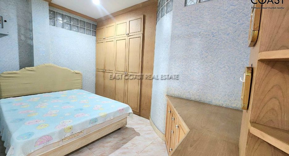 For sale 6 ベッドルーム house in Bang Lamung, Chonburi