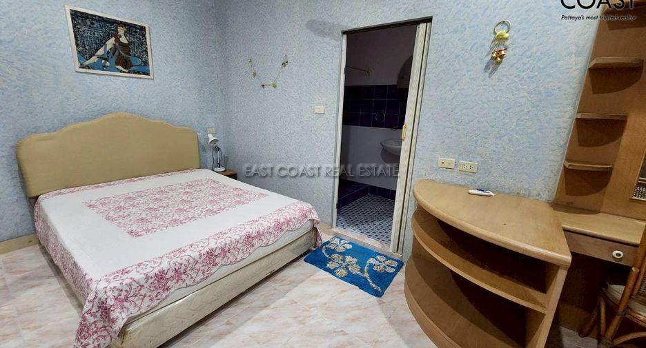 For sale 6 ベッドルーム house in Bang Lamung, Chonburi