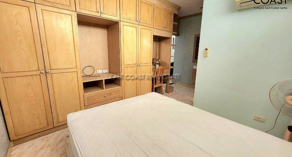 For sale 6 ベッドルーム house in Bang Lamung, Chonburi