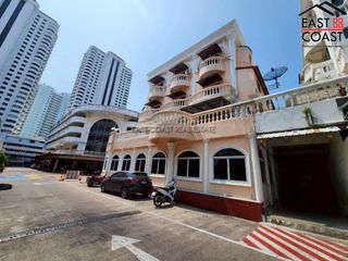 Casa en venta de 6 habitaciones en Bang Lamung, Chonburi