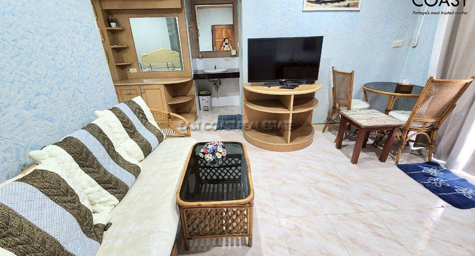 For sale 6 ベッドルーム house in Bang Lamung, Chonburi