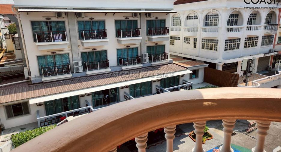 For sale 6 ベッドルーム house in Bang Lamung, Chonburi