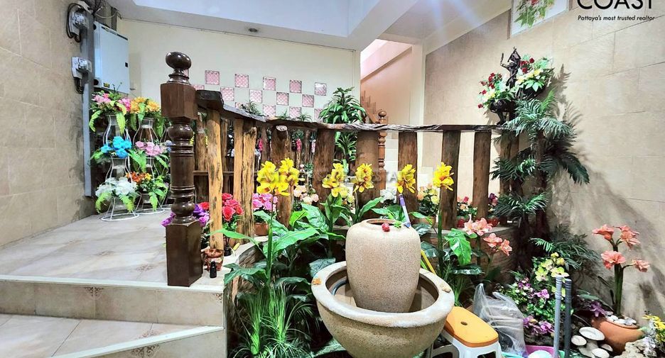 For sale 6 ベッドルーム house in Bang Lamung, Chonburi