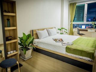 For rent 1 bed condo in Yan Nawa, Bangkok