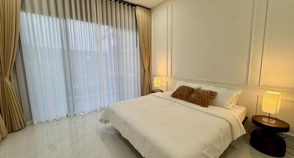 For sale 5 bedrooms villa in Saraphi, Chiang Mai