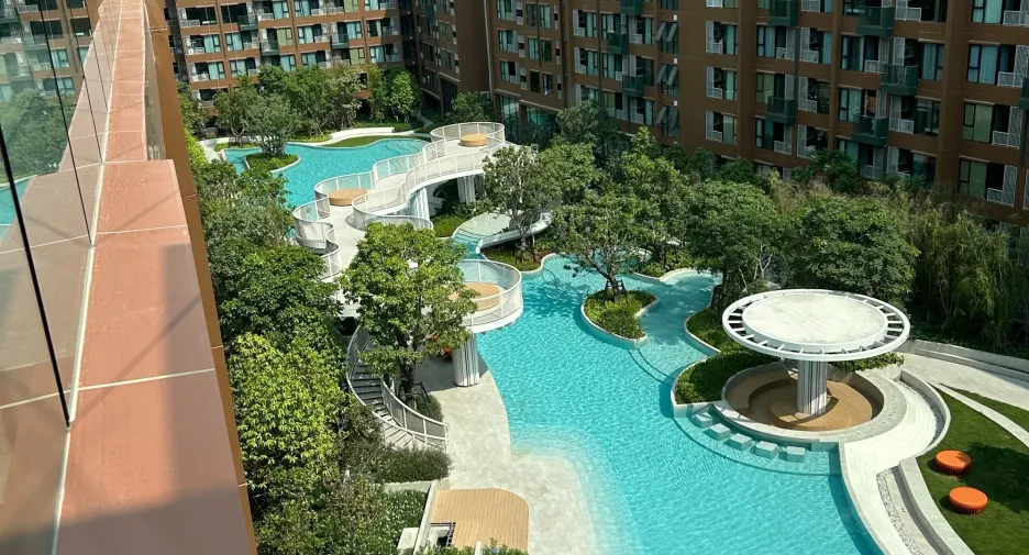 For sale 1 bed condo in Khlong Luang, Pathum Thani