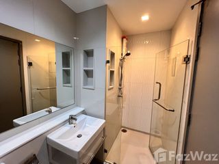 Condo en alquiler de 2 habitaciones en Huai Khwang, Bangkok