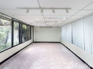 出租 6 卧室 办公室 在 Bang Phli, Samut Prakan