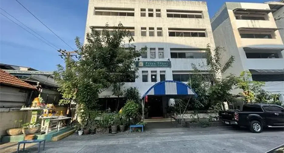 出租 6 卧室 办公室 在 Bang Phli, Samut Prakan