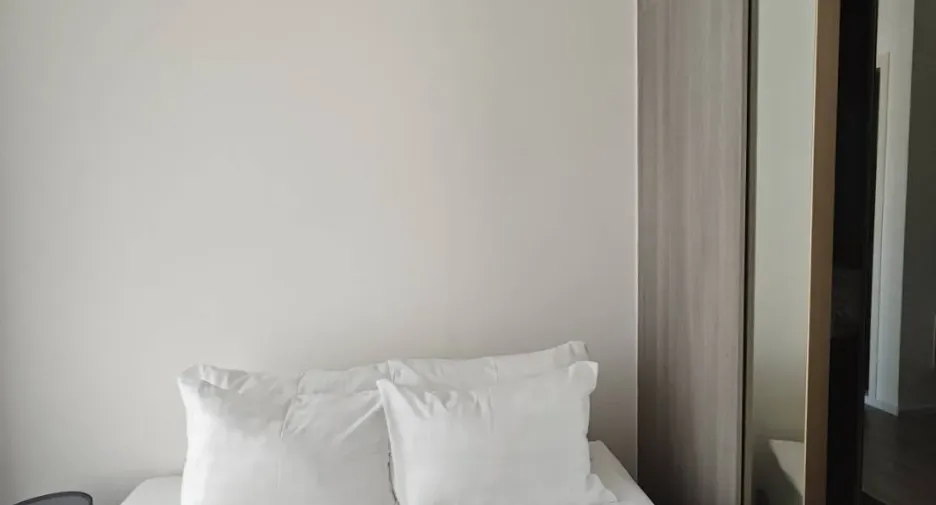 For rent studio condo in Mueang Samut Prakan, Samut Prakan