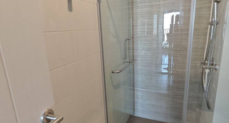 À louer studio condo à Mueang Samut Prakan, Samut Prakan