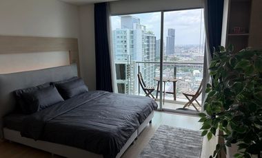 À vendre 1 chambre condo à Khlong Toei, Bangkok