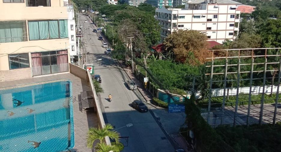 For sale 1 bed condo in Bang Lamung, Chonburi