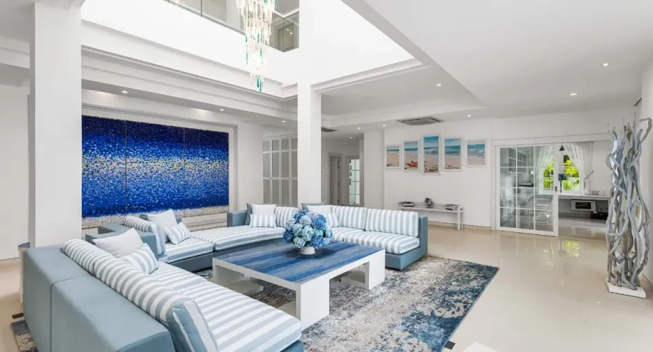 For sale 6 bedrooms villa in Takua Thung, Phang Nga