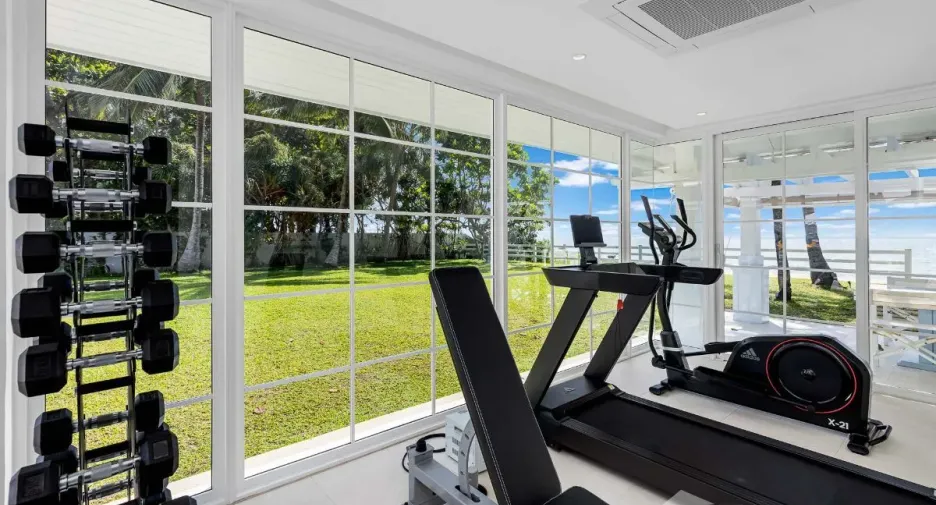 For sale 6 bedrooms villa in Takua Thung, Phang Nga