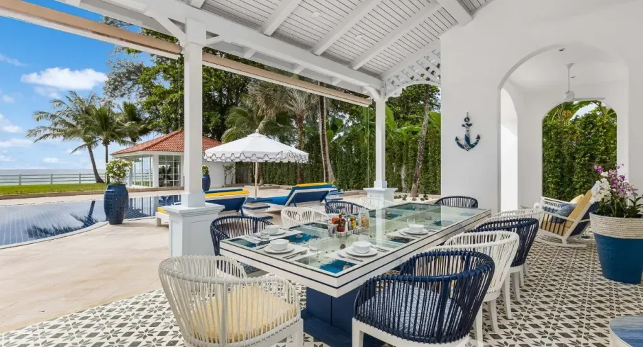 For sale 6 bedrooms villa in Takua Thung, Phang Nga