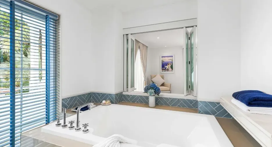 For sale 6 bedrooms villa in Takua Thung, Phang Nga