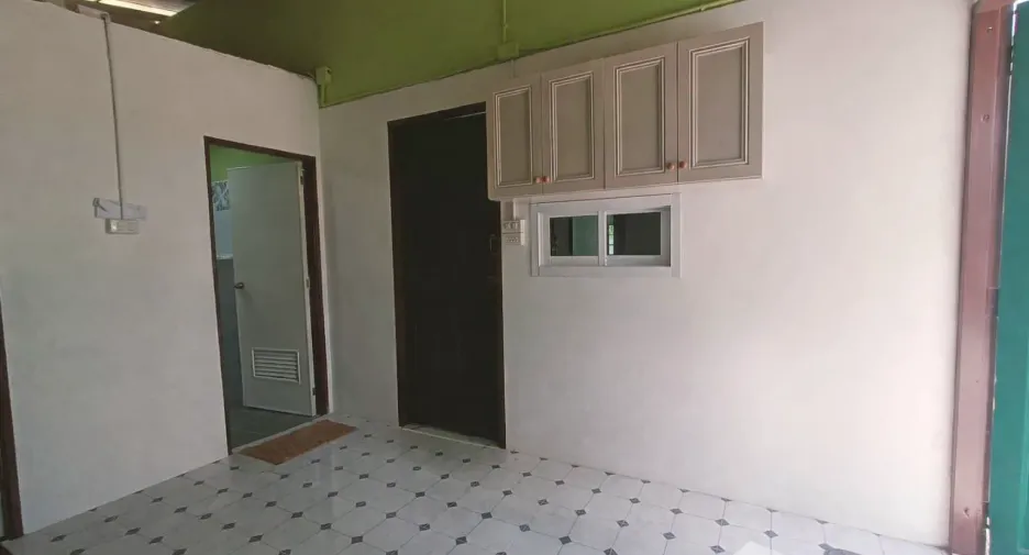 For rent 2 bedrooms house in Si Racha, Chonburi