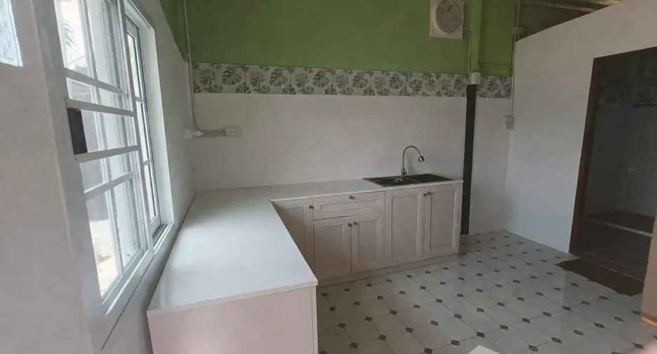 For rent 2 bedrooms house in Si Racha, Chonburi