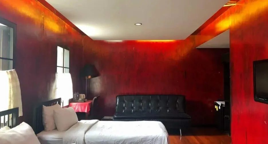 For sale 8 bedrooms house in Mueang Chiang Mai, Chiang Mai
