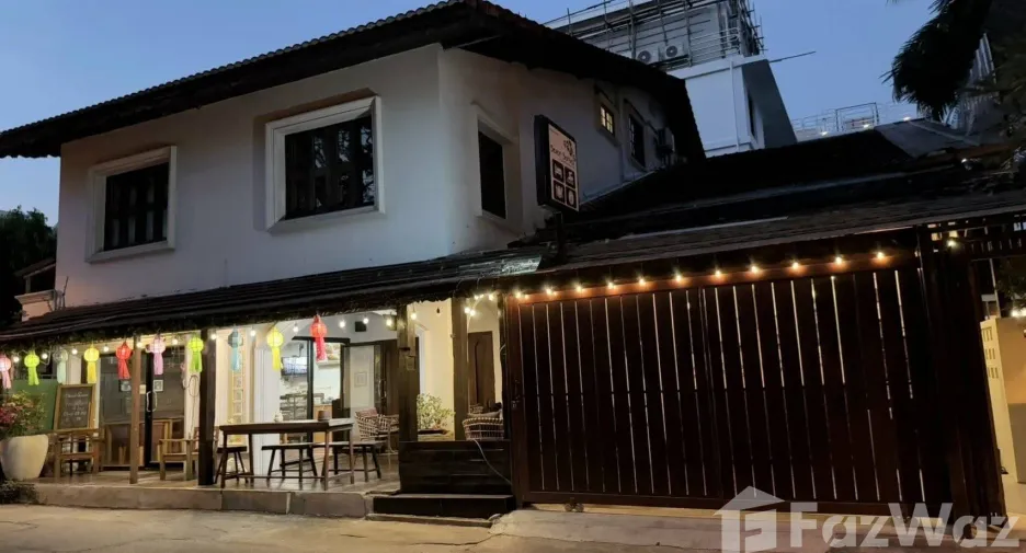 For sale 8 bedrooms house in Mueang Chiang Mai, Chiang Mai