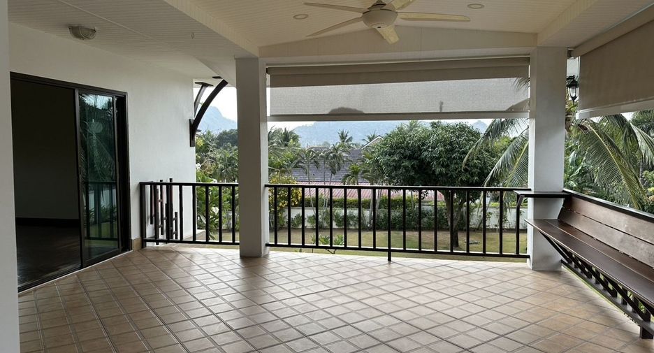 À vendre 4 chambres villa à Pran Buri, Prachuap Khiri Khan