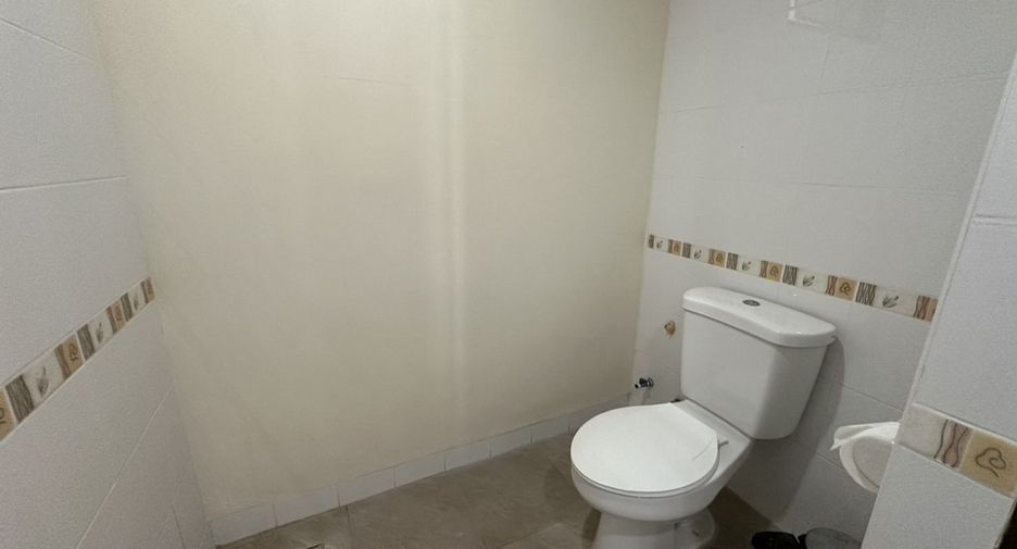 À vendre 4 chambres villa à Pran Buri, Prachuap Khiri Khan