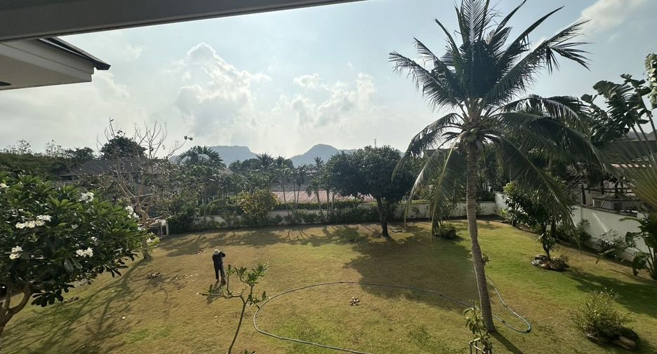 À vendre 4 chambres villa à Pran Buri, Prachuap Khiri Khan