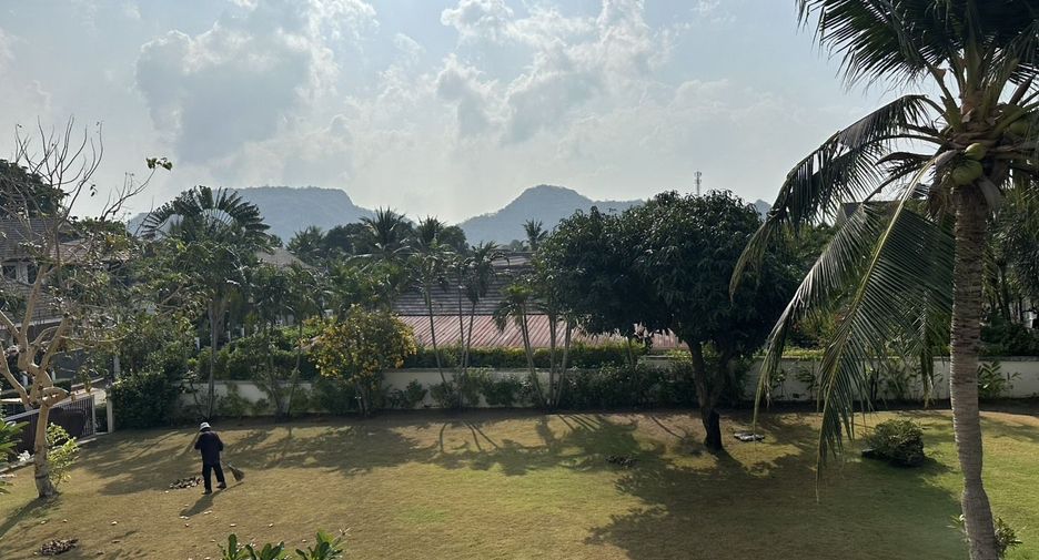 À vendre 4 chambres villa à Pran Buri, Prachuap Khiri Khan