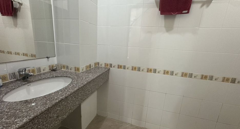 À vendre 4 chambres villa à Pran Buri, Prachuap Khiri Khan