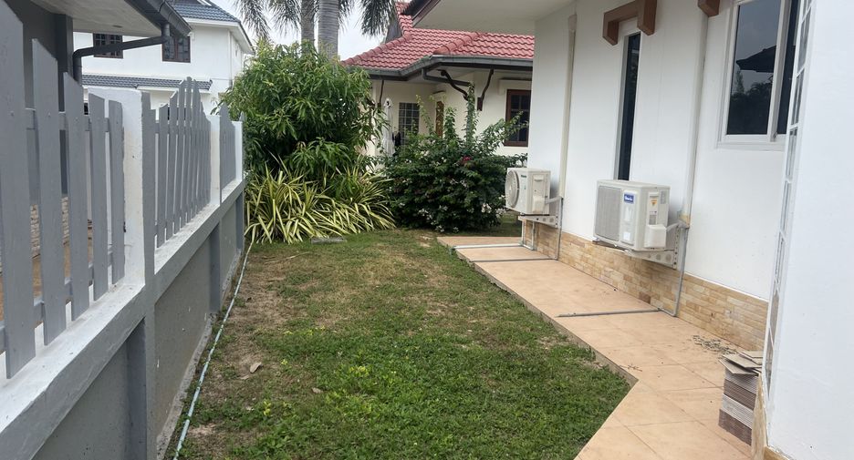 For sale 3 bedrooms house in Hua Hin, Prachuap Khiri Khan