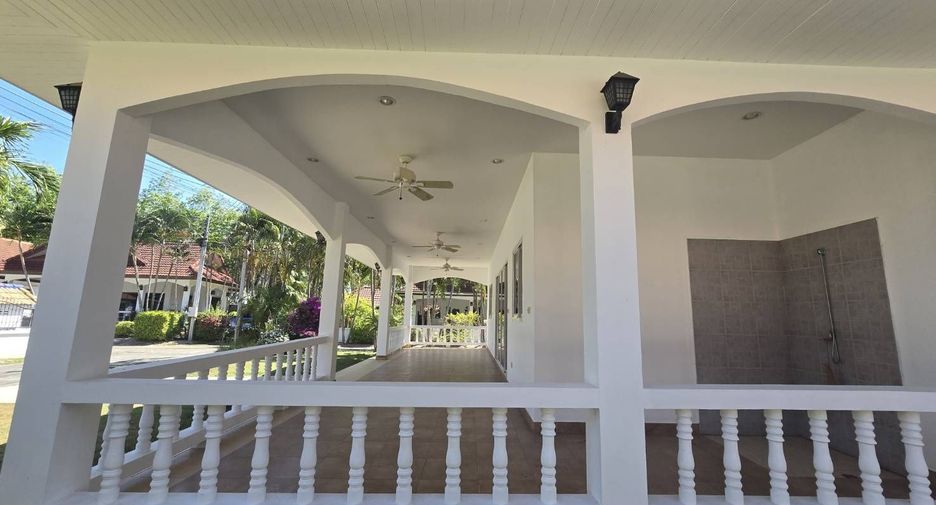 For sale 3 bedrooms house in Hua Hin, Prachuap Khiri Khan