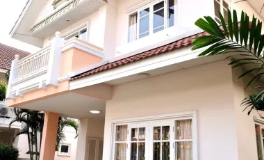 Casa en alquiler de 3 habitaciones en Min Buri, Bangkok