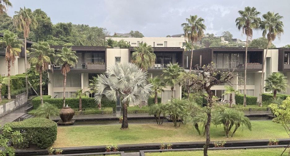For rent 3 bedrooms townhouse in Thalang, Phuket