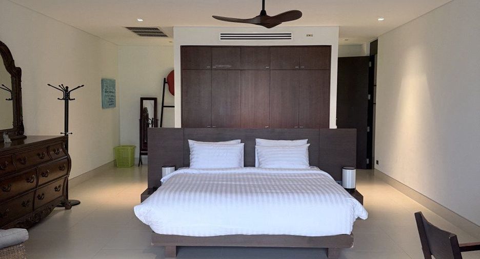 For rent 3 bedrooms townhouse in Thalang, Phuket