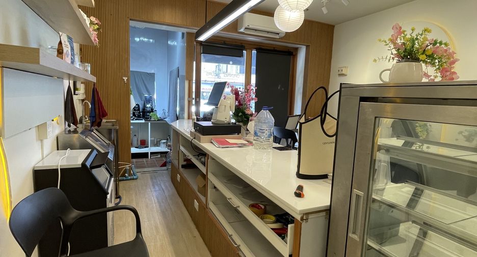 For rent retail Space in Mueang Phuket, Phuket