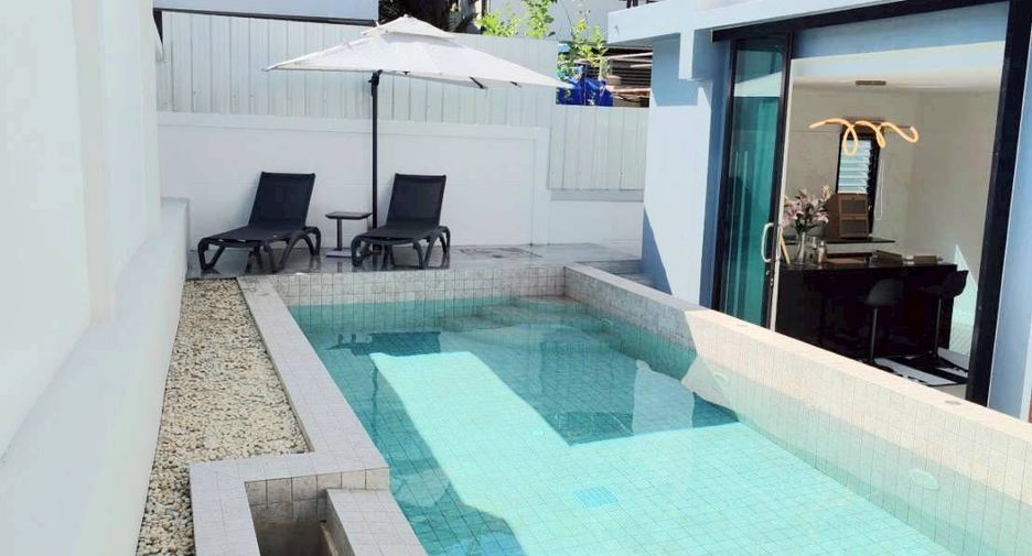 Villa zum Kauf und zur Miete mit 5 Zimmer in Mueang Phuket, Phuket